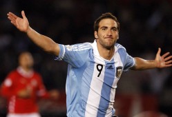 塔图姆：很多人在科比去世后诋毁他的职业生涯，这是懦夫表现